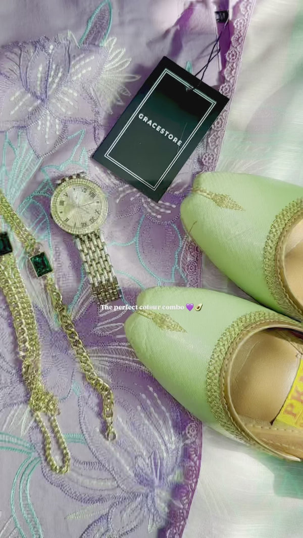 Grace S1127-Embroidered 3pc Lawn Dress With Printed Munar Dupatta.